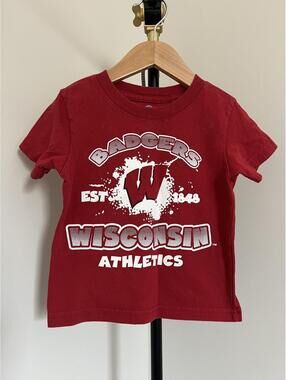 NCAA Wisconsin Badgers Athletics Short Sleeve T-Shirt, Size 3t